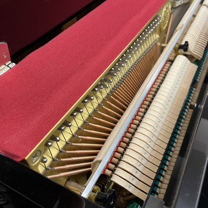 《中古》U50SX　ヤマハサイレント付きアップライトピアノ