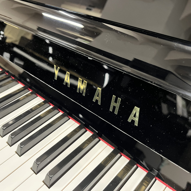 《中古》U50SX　ヤマハサイレント付きアップライトピアノ