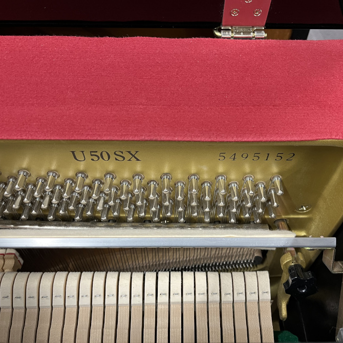 《中古》U50SX　ヤマハサイレント付きアップライトピアノ
