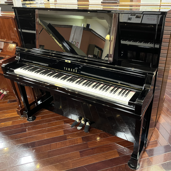 《店頭展示品特価品 1台限り》YUS5TA3 ヤマハトランスアコースティック付きアップライトピアノ