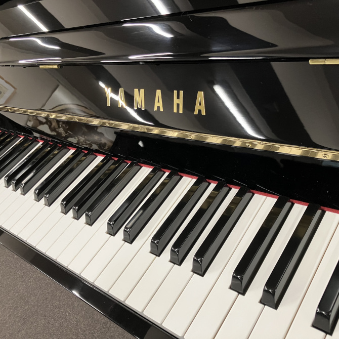 《中古》YM5　ヤマハアップライトピアノ